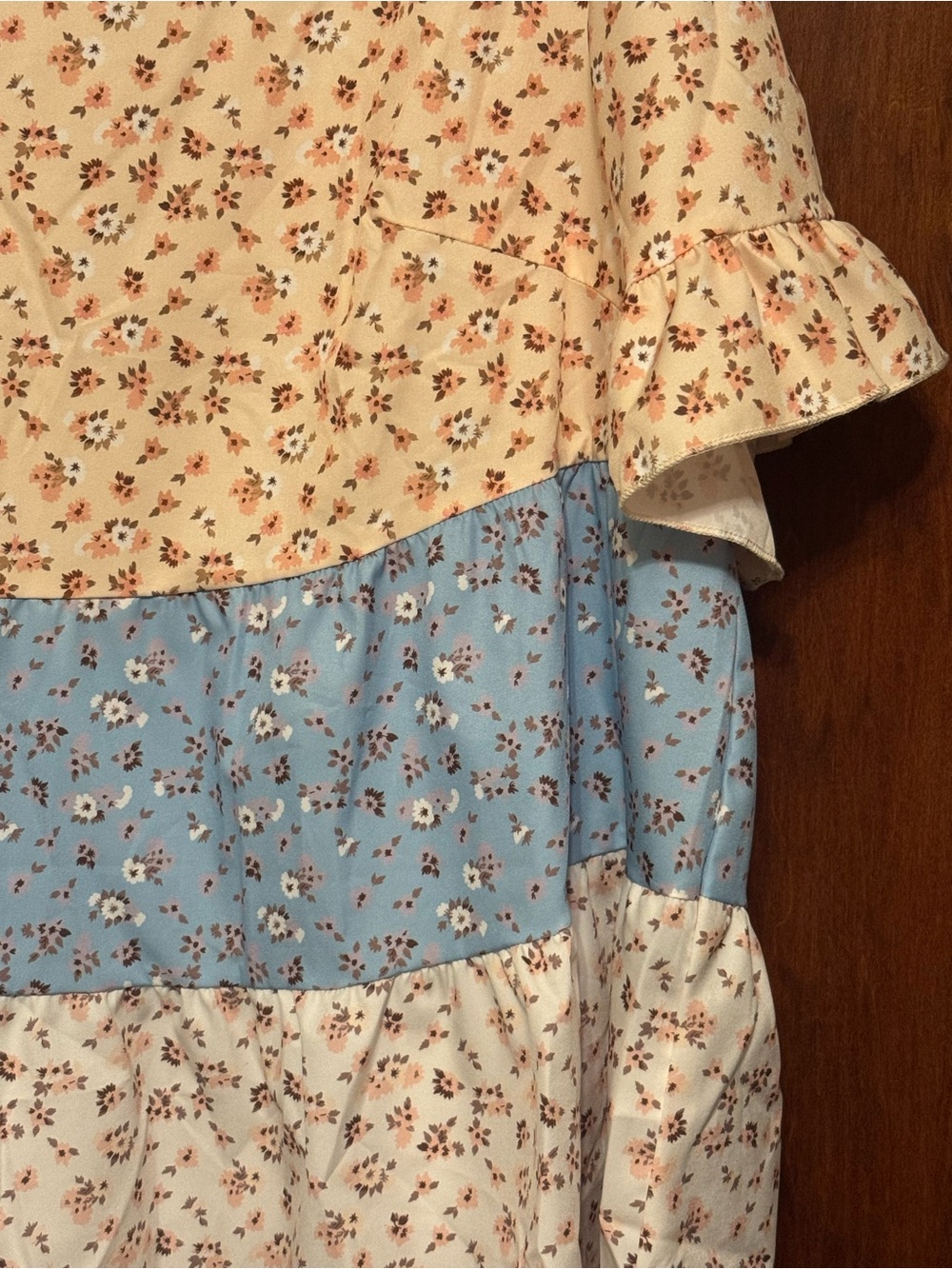 Women’s Plus Size Floral Cottagecore Top Size 3XL - Picture 2 of 4